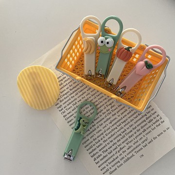 新款 風創意指甲刀可愛學生指甲剪不銹鋼指甲鉗小禮品腳趾卡通