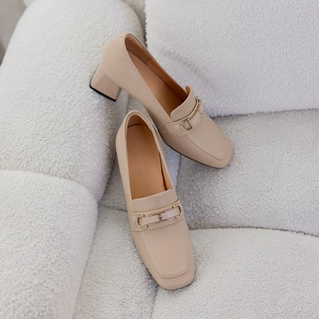 【春夏新品】HS 真皮時髦D字方釦樂福鞋 卡其