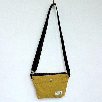 輕巧斜背包【芥末黃】(VC-47)