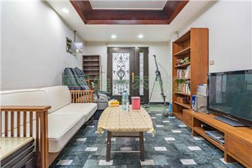 降價❗️撫遠街朝南面寬一樓4房⭐│住商小王｜台北市松山區撫遠街