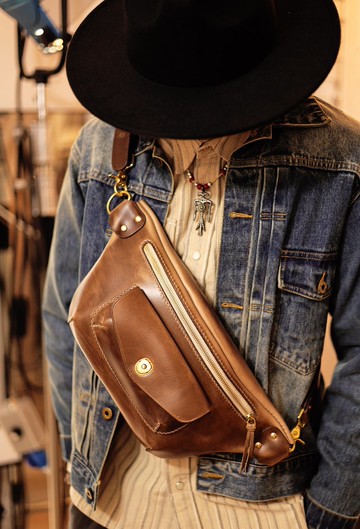 美國霍爾文皮HORWEEN 騎行胸包 單肩包 斜挎包