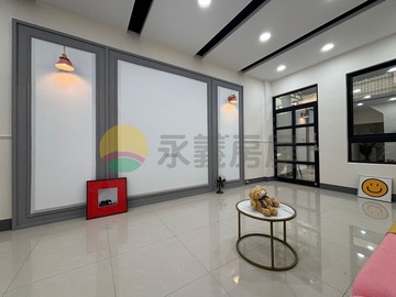 衛武營精華商圈翻新透天｜高雄市苓雅區武昌路