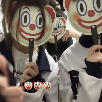 ✨全網最低價☜桃園出貨✨爆款小紅書頭目JOKER的頂樑柱小丑面具扇子學生ins搞怪便攜網紅扇