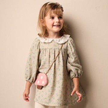 PIPPY 高雅滿版小碎花蕾絲領搭配小蘑菇包洋裝-100