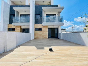 屏東潮州|學區三角窗雙車別墅｜屏東縣潮州鎮華巖街