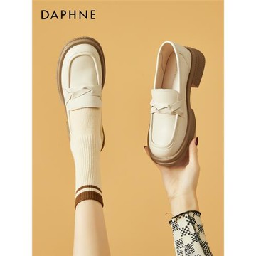 達芙妮小皮鞋女2024年爆款秋冬厚底學院風jk制服鞋爆款圓頭樂福鞋