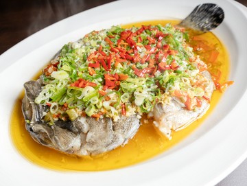 年年有餘上菜囉！-點水樓-剁椒龍虎斑