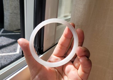 【純翠】天然翡翠 白冰莫西沙顯細美人鐲54溫潤白月光手鐲 附台證