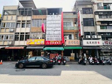 光華夜市｜絡繹人潮〃黃金店面｜核心地段稀有釋出｜高雄市前鎮區光華二路