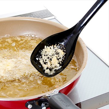 日本品牌【伊原企販】備長炭料理有孔撈勺/濾勺