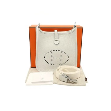 HERMÈS EVELYNE 16 斜背包 (2025) /  0U 新白色 / K刻 / H069426CK