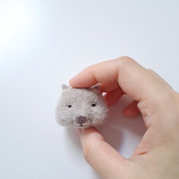 袋熊 一顆袋熊頭 毛絨絨 羊毛氈