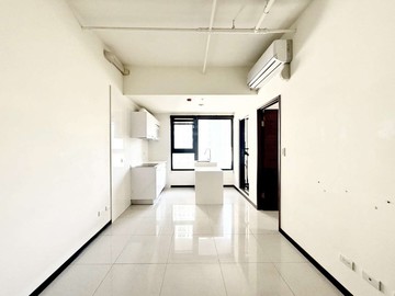 AB專任 | 輕屋齡南七期視野大兩房平車｜台中市南屯區大墩七街