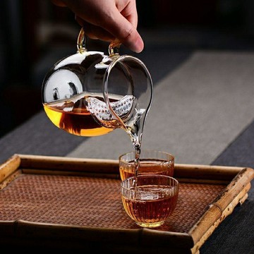 🔥臺灣出貨🔥高硼硅透明玻璃泡茶月牙公道杯家用一体大容量带过滤网分茶器防爆
