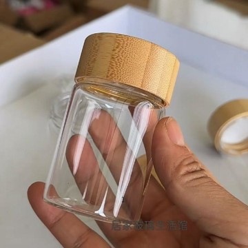 臺灣熱賣🔥🔥耐高溫食品級小玻璃瓶密封罐竹木蓋空玻璃藥瓶小號咖啡豆收納儲物