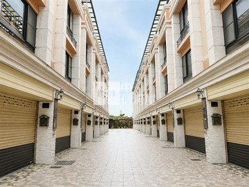 觀音近新坡市區,邊間孝親美別墅｜桃園市觀音區金華路