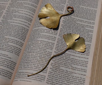 【訂製】銀杏葉書籤|吊飾|黃銅|純手工|客製化打字|手作禮物|葉片