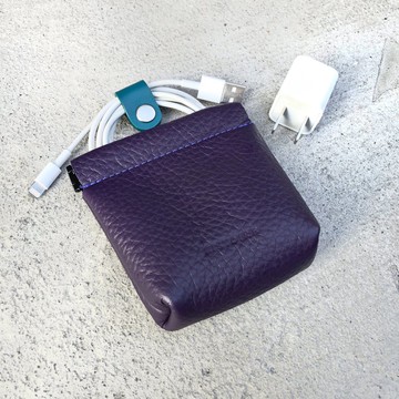 【Glamor】ZiBAG-037L/彈簧口金充電包 / 深紫色(荔枝紋)