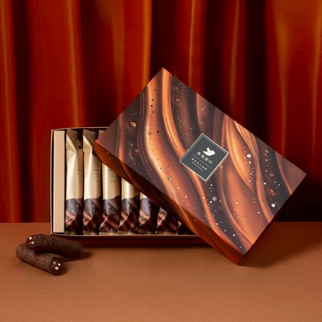 3日內出貨🚚【青鳥旅行】8入旅行盒-榛果可可蛋捲(附提袋)