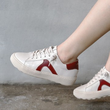 企鵝剪影厚底休閒鞋-紅豆泥