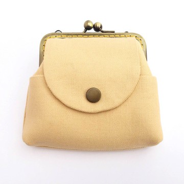 素面多用口金包