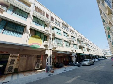 鳳山頂新特區★挑高4.2米★大地坪透天店面｜高雄市鳳山區頂富街