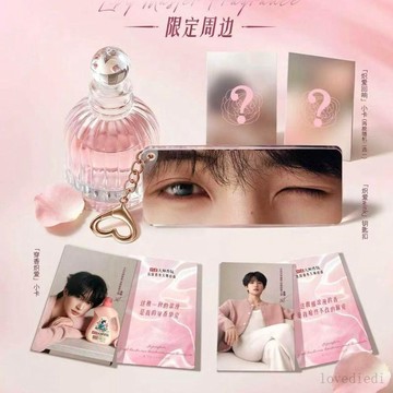 首單福利🚚【官方正品】立百張翅代言周邊小卡鑰匙扣