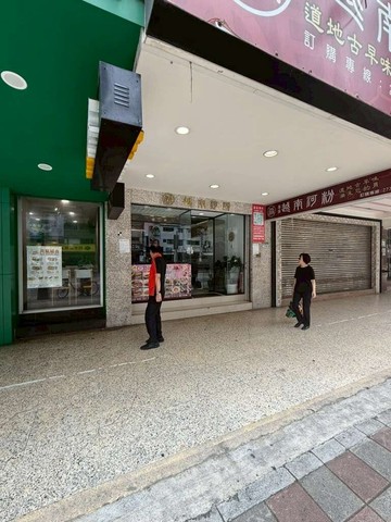 忠孝復興站金鑽小店面含車位【住商楊若芸】｜台北市大安區復興南路一段