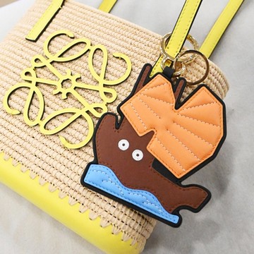 LOEWE 羅威 香港城市意象帆船造型鑰匙圈/吊飾(橘/棕)