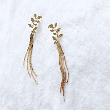 鍊式流蘇葉片造型耳環