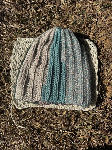 紫綠色系手工編織毛帽