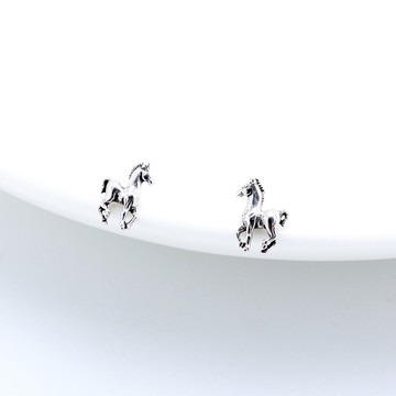 【Angel & Me】手工 可愛 迷你馬 一對 s925 純銀 耳環 耳夾 禮物