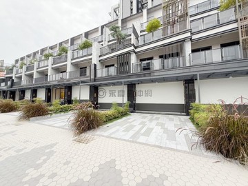 北屯南興公園旁！地坪50坪全新雙車臨路電梯別墅！｜台中市北屯區松竹五路一段