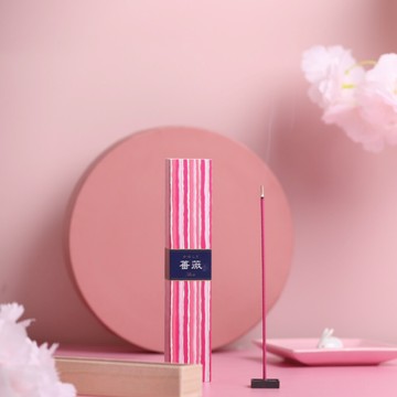 24H台灣出貨【日本製 - 日本香堂．Kayuragi 線香】日本製 KAYURAGI 日本線香 線香 臥香 薰香 香氛