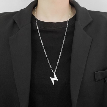 現貨-INS潮牌閃電吊墜項鍊簡約復古嘻哈Hiphop不銹鋼配飾男女情侶飾品-D90