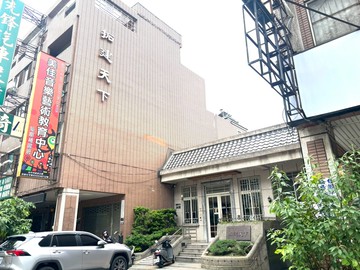 大里二期★永隆國小明星學區★大面寬車庫別墅｜台中市大里區國光路二段