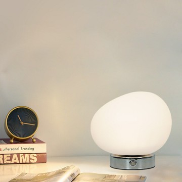 【免運/可開票】台灣公司 檯燈 床頭燈小夜燈 氛圍燈 意大利創意鵝卵石臺燈氛圍感LED創意樣板房客廳臥室裝飾鵝蛋臺燈