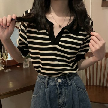 短袖t恤女ins潮2022年新款夏季設計感小眾超火v領條紋polo衫上衣
