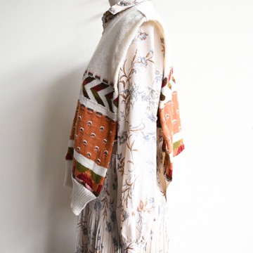 【蛋植物古著】多彩織花改製古著背心毛衣