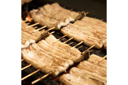 炭焼関東式うなぎ三昧贅沢食べ比べセット