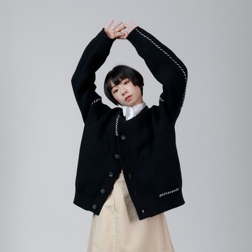 配色毛邊縫針織外套