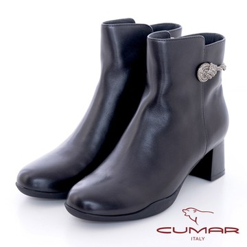 【CUMAR】排鑽新中式裝飾粗跟短靴-黑
