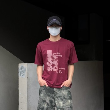 【ZY.STUDIO】酒紅斑駁印花短袖 做舊 模糊 仿舊 印花 寬鬆 兩色 短袖 上衣