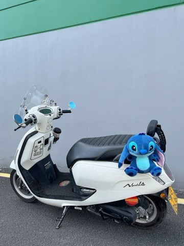 ✨ 壹灣出貨 ✨ 摩托車裝飾品史迪仔玩偶ns125la車尾公仔掛件機車後視鏡尾箱擺飾