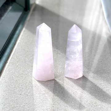 粉晶迷小六角水晶柱 | 辦公室家中療癒擺飾| 招桃花人緣 療癒心靈