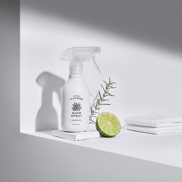 APOMAN 居家精油空間噴霧 (迷迭香薄荷/推薦浴廁空間使用/無起泡)