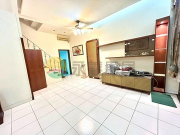 蔬食房仲｜樹義國小｜福田朝北住+店臨路私藏美透天｜台中市南區福田一街