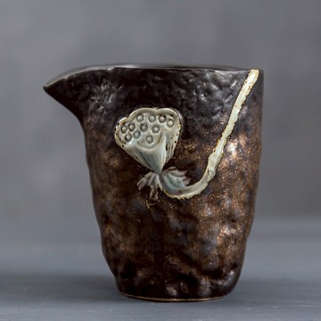 陶瓷公道杯復古粗陶公道杯茶海鎏金鐵釉分茶器公杯勻杯茶具茶道