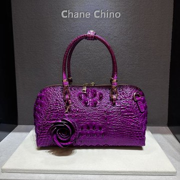 真皮鱷魚紋高級感手提包女2025新款時尚單肩斜挎包大容量鱷枕頭包