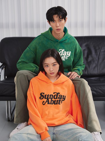 簡約週日繽紛長帽T